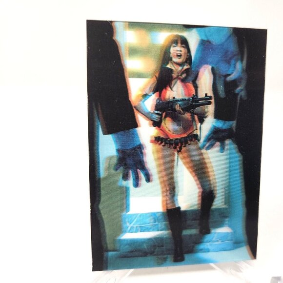 2012 Vampirella 3-D Lenticular #VL8 Vampirella #5 (a23) - Picture 1 of 3